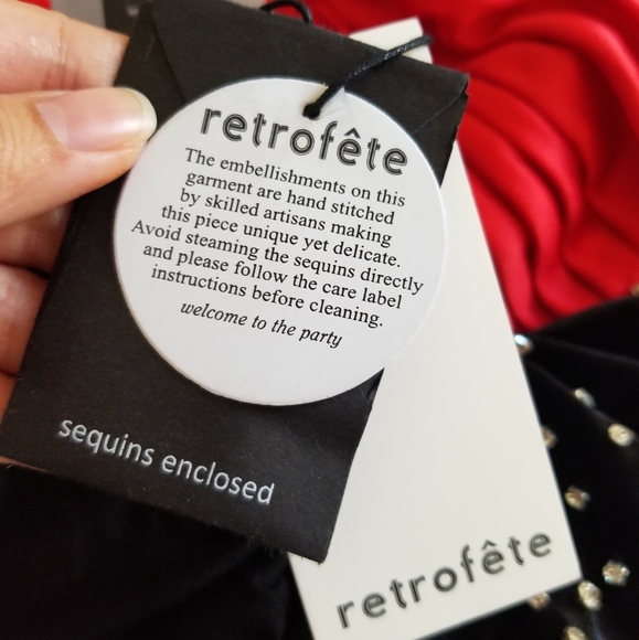 RETROFETE Velvet Embellished One Shoulder Bodysuit - Picture 15 of 16